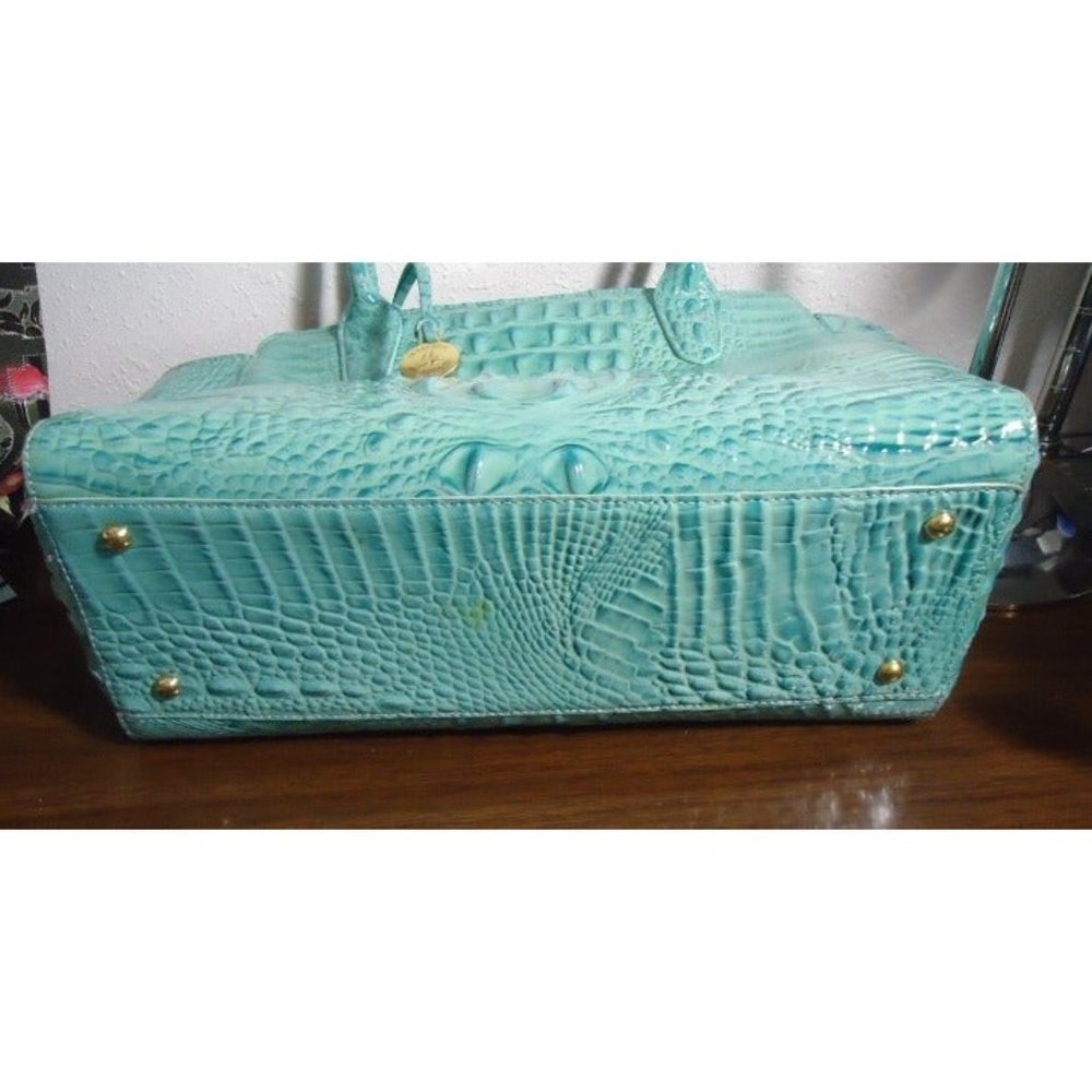 ****SOLD***
/Not for Sale/
Vintage Brahmin Glossy Glass Green Ashby Zip Top Shou - Picture 5 of 12